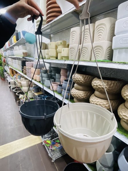 تعليق سلة مع صحن