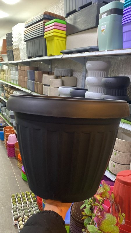 قوار مدور كبير